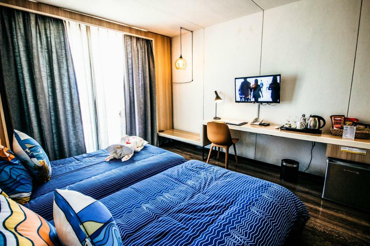 Apsaras Tribe Hotel General Luna  Bagian luar foto